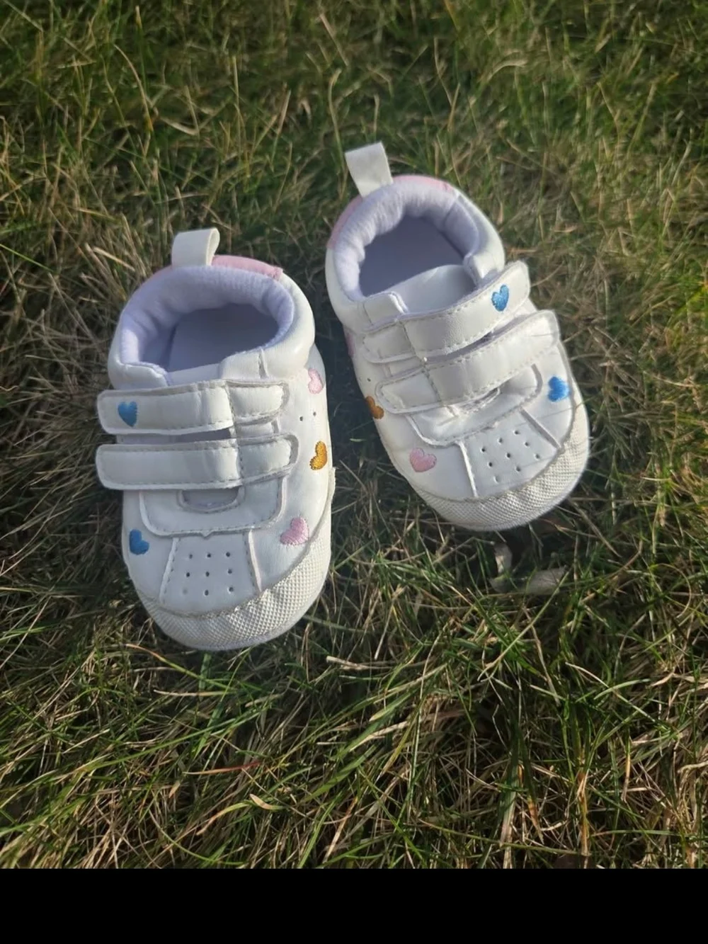 Kids White Heart Accent Velcro Sneakers